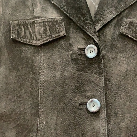 Suede leather button down jacket - Picture 6 of 6
